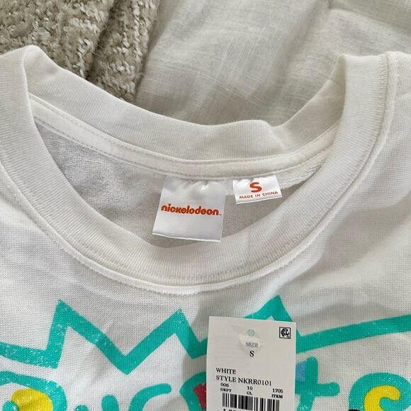 Nickelodeon Rugrats Women’s Small Winter Pullover Sweatshirt NWT - Picture 4 of 5